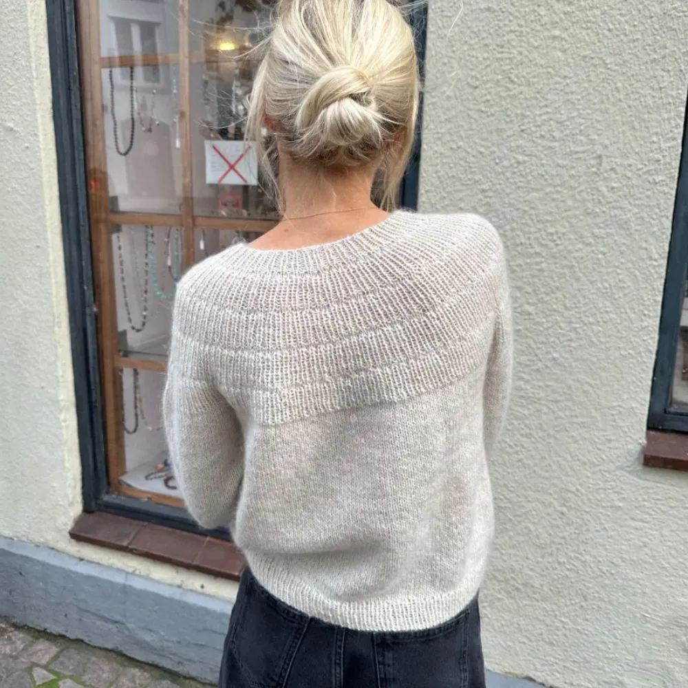 Anker's Sweater Adult Knitting Pattern - PetiteKnit