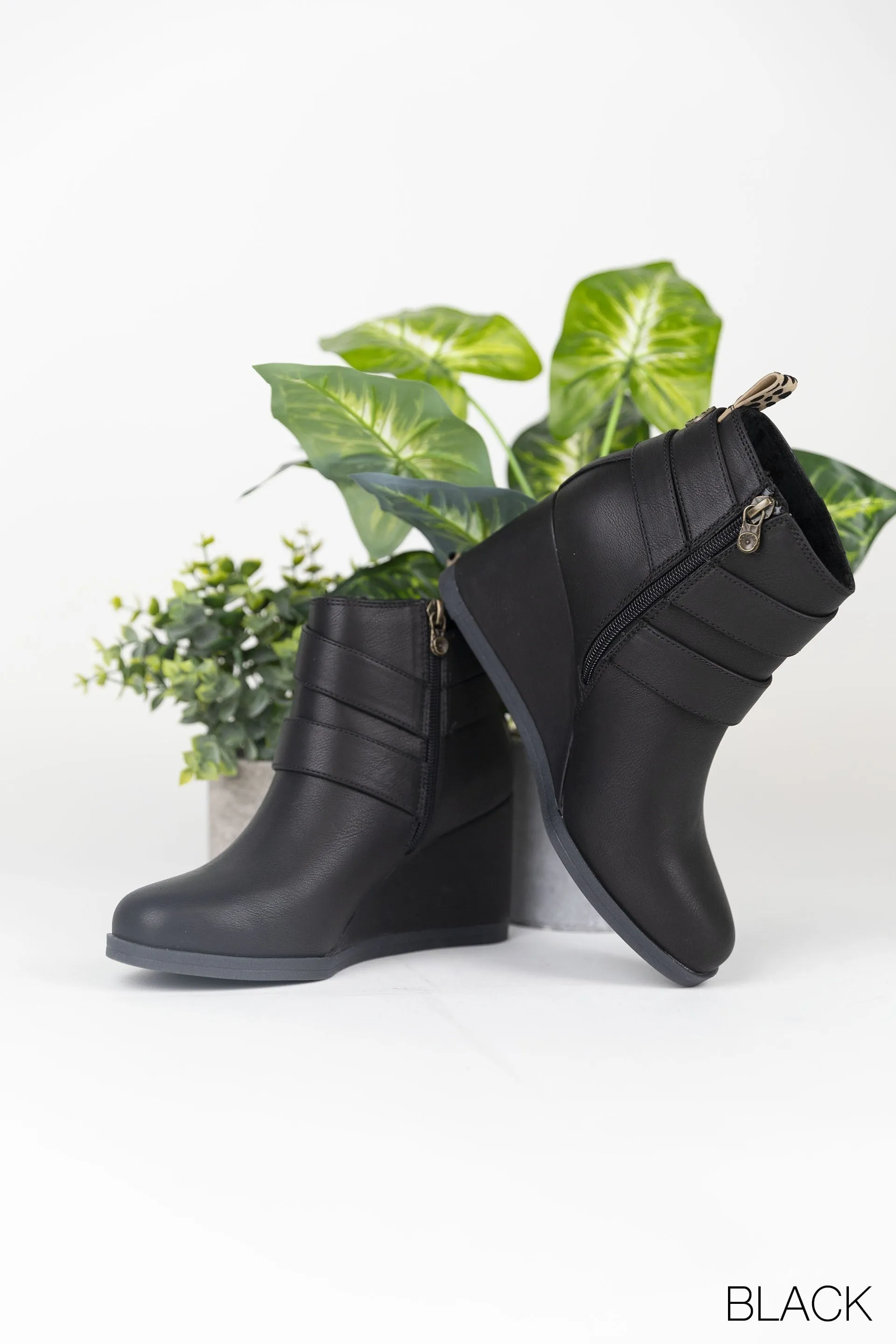 Blowfish Pomela Wedge Bootie