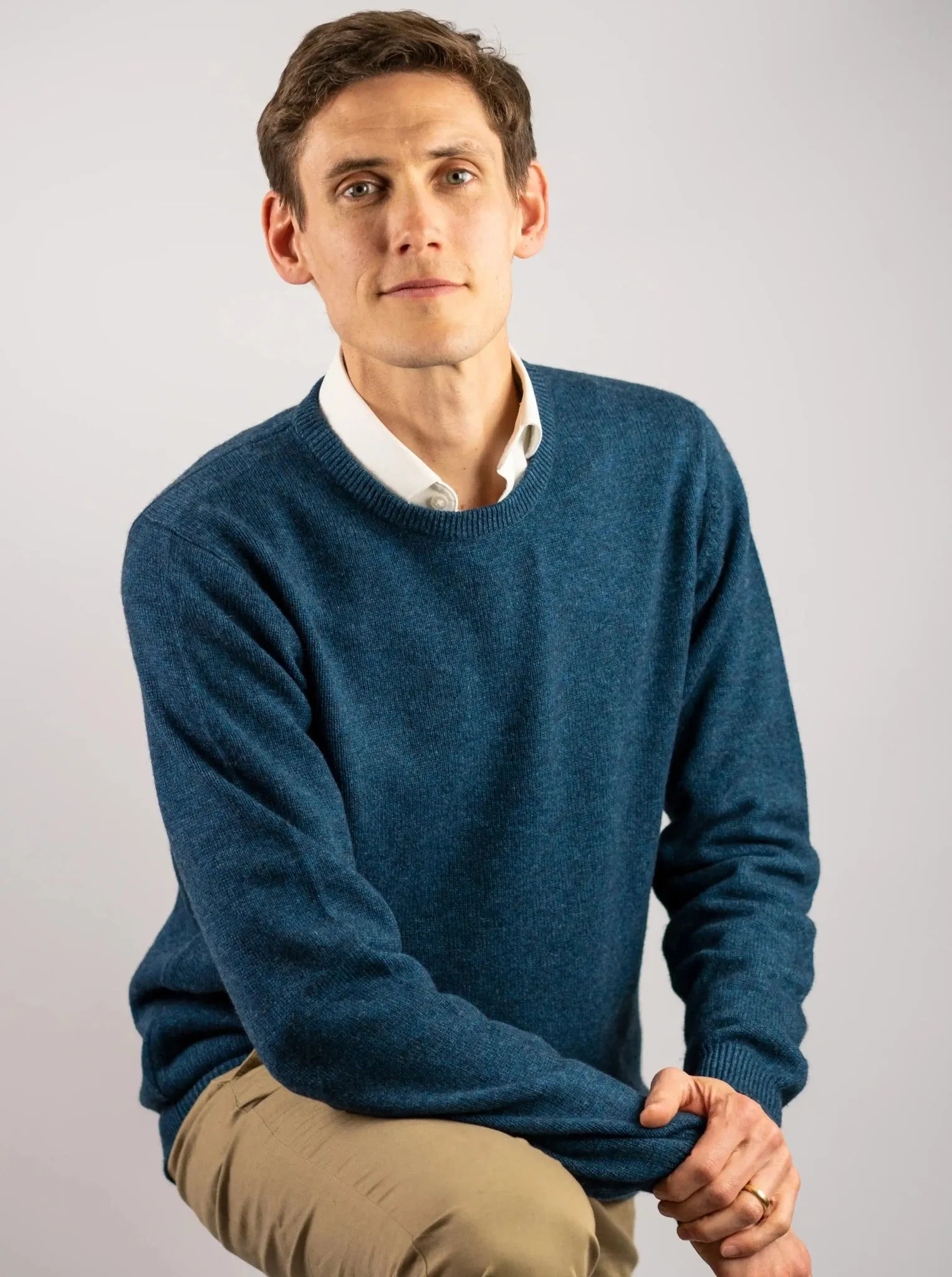Cashmere and Merino Crew Neck Jumper | Ocean Blue