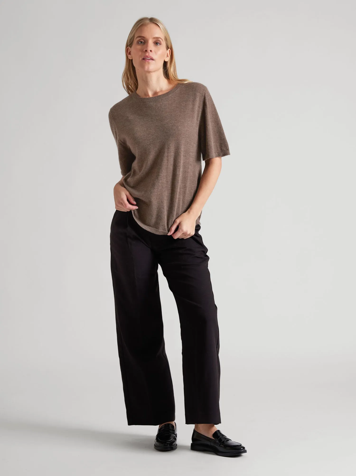 Cashmere top "Airy top" - dark toast