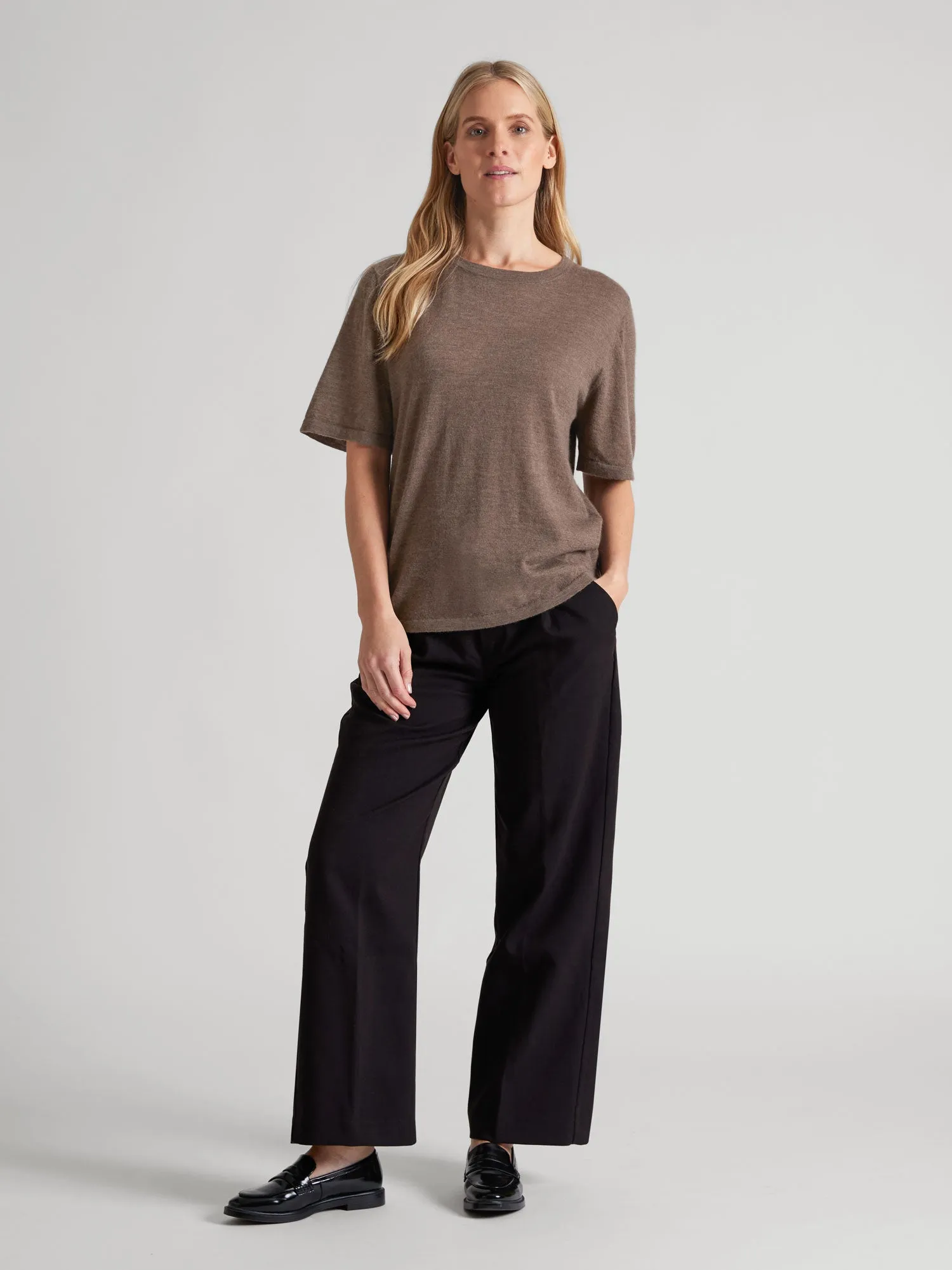 Cashmere top "Airy top" - dark toast