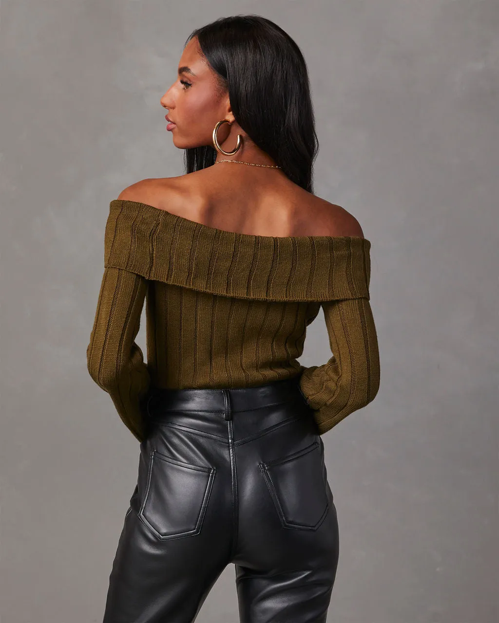 Daphne Off The Shoulder Ribbed Sweater