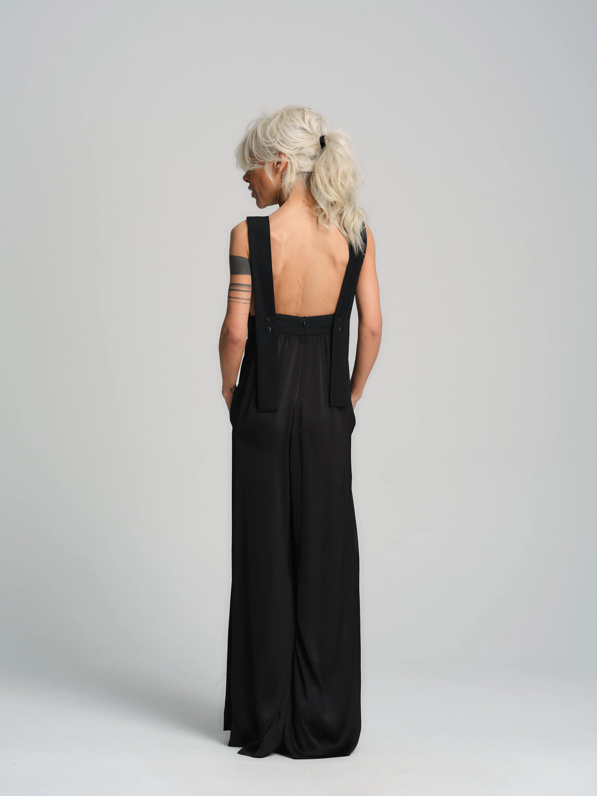 Glamorous Black Open-Back Jumpsuit