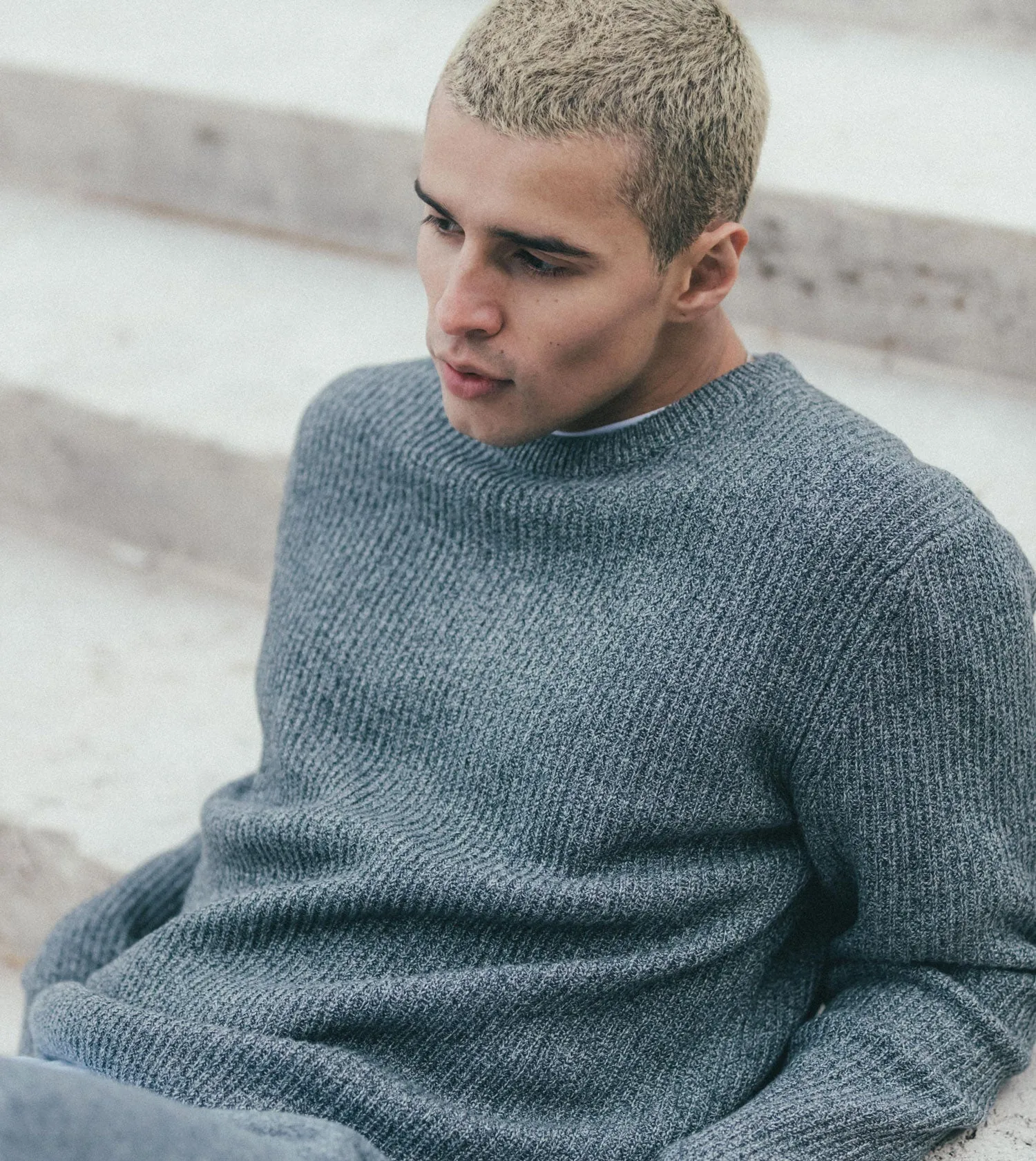 Moss Crew Knit Black Speck