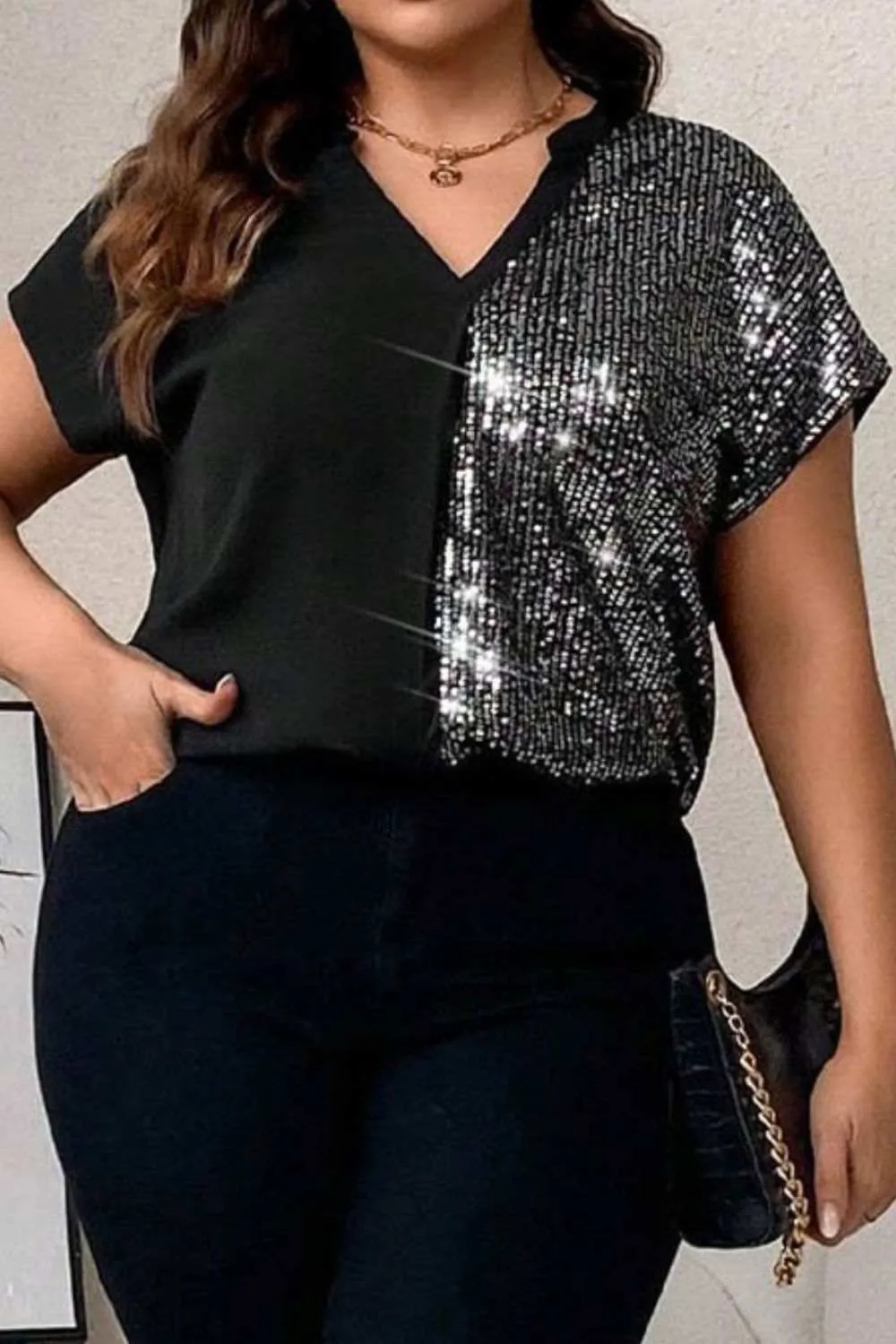Plus Size Sequin Notched Short Sleeve T-Shirt for Stylish Comfort
