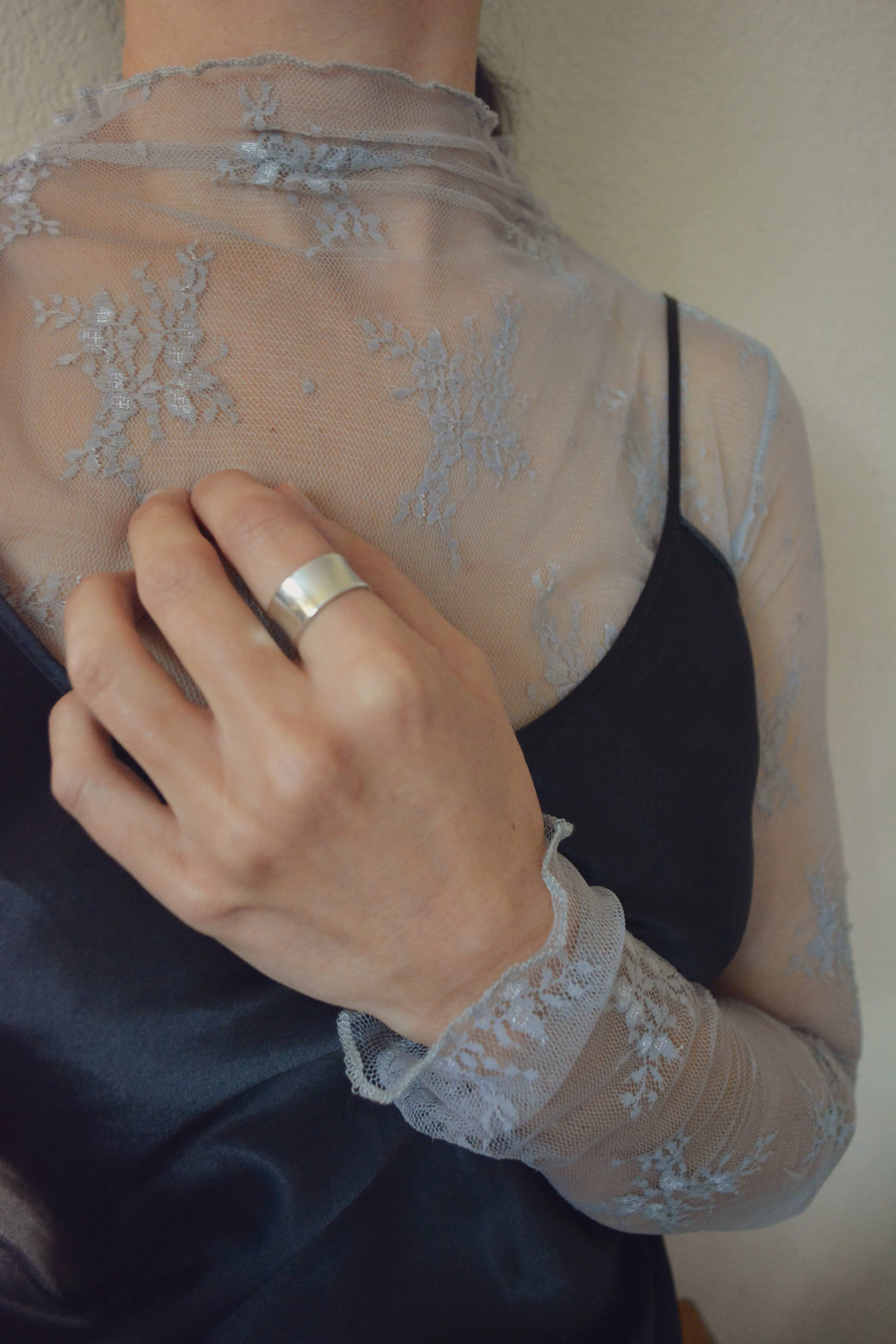 Recurve Ring