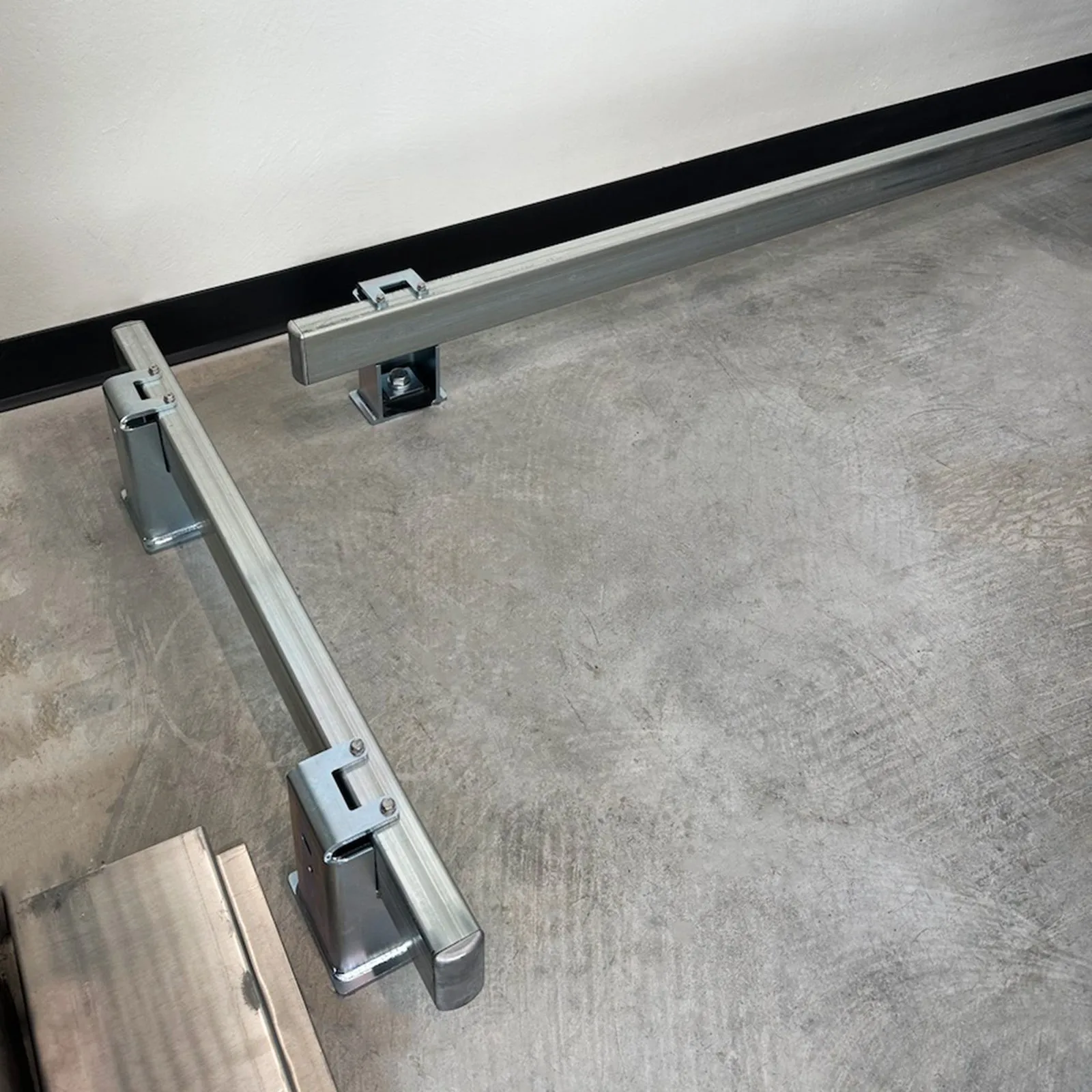 Shock Absorbing Box Rail Bumper 3M