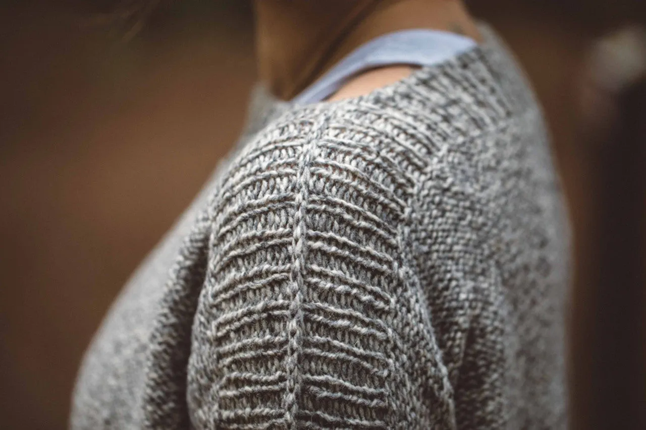 The Weekender Pattern by Drea Renee Knits